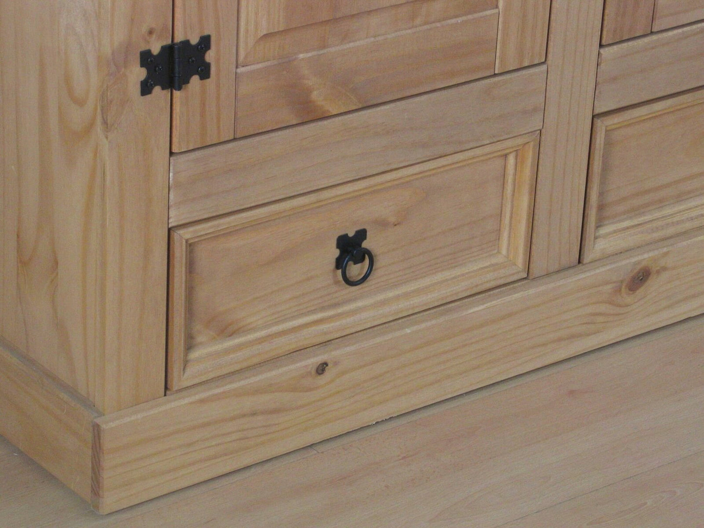 3-türiger Kiefer Kleiderschrank New Mexico natur