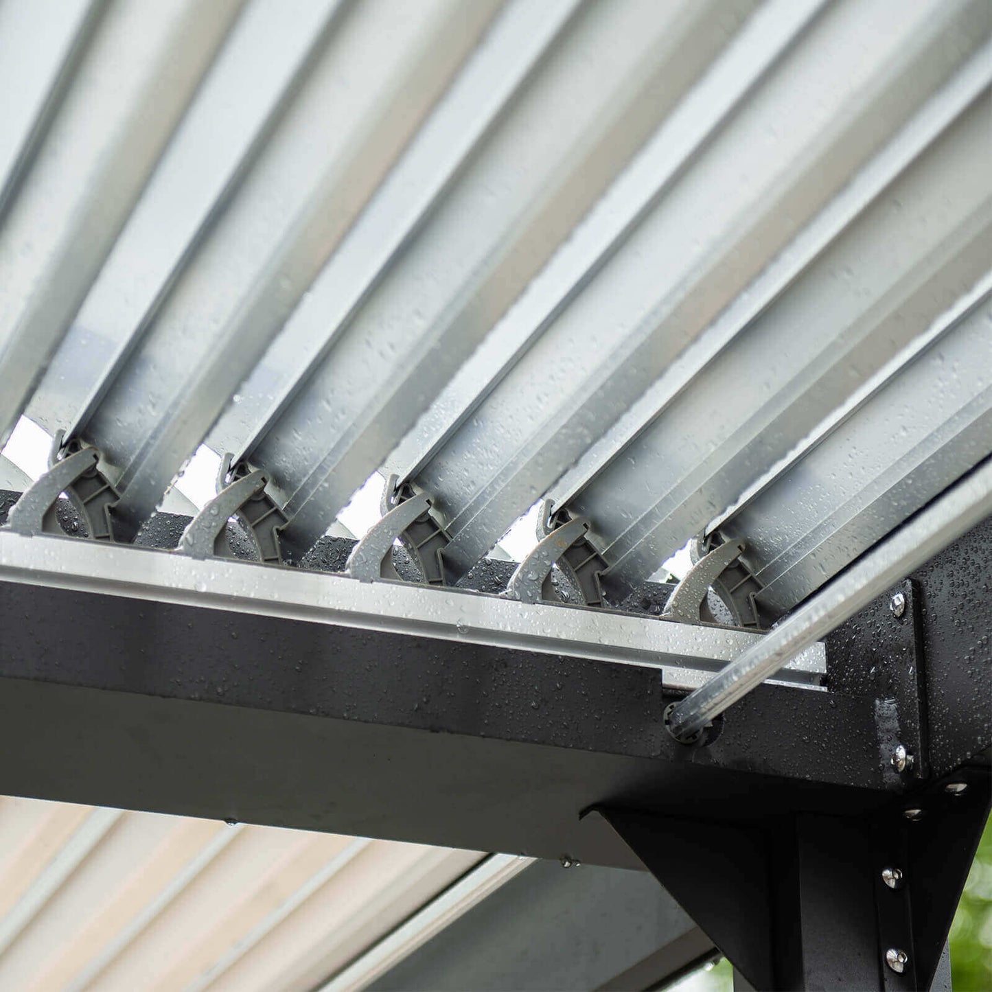 Lamellenpavillon Luvo 400x303 Terrassenüberdachung Garten Pavillon Überdachung