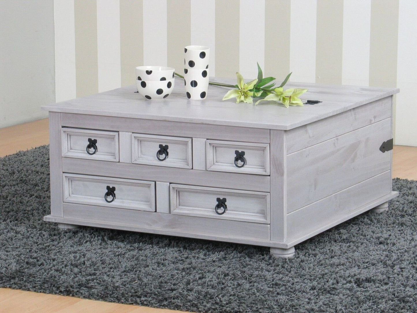 Kiefer Truhentisch New Mexico Mexiko grau massiv Couchtisch Truhe Holztruhe