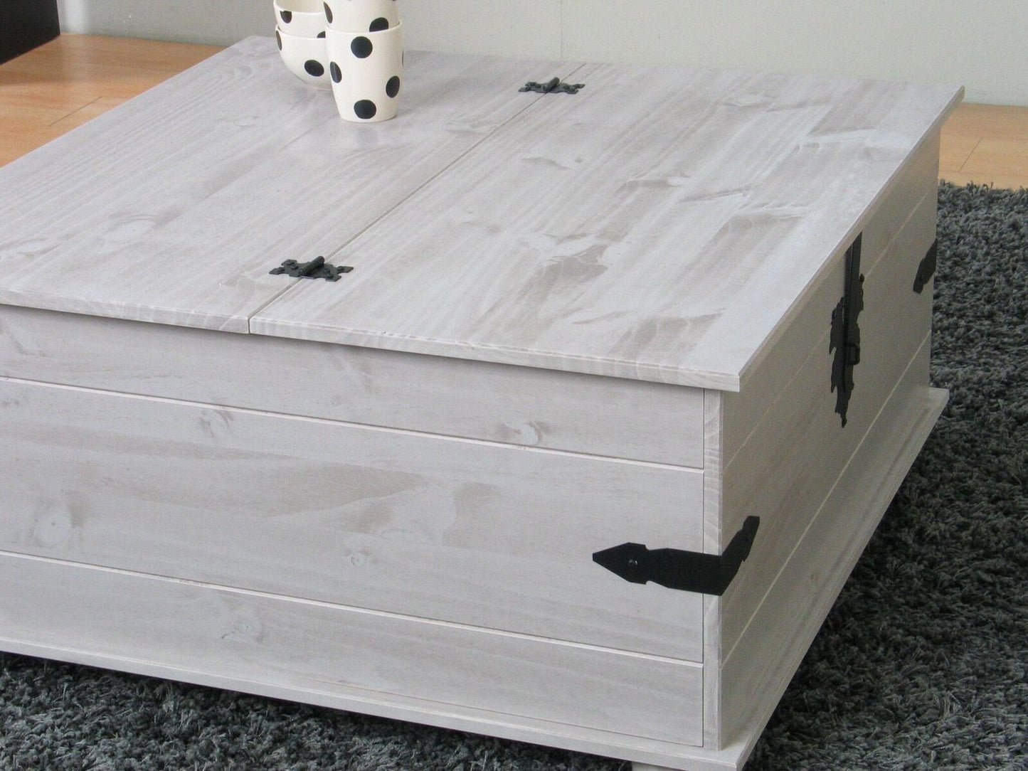 Kiefer Truhentisch New Mexico Mexiko grau massiv Couchtisch Truhe Holztruhe