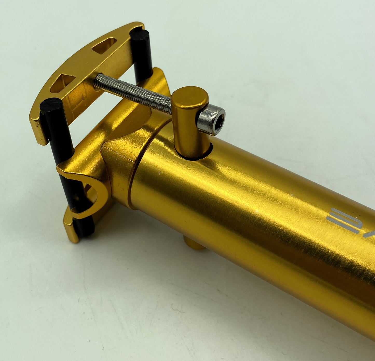 M-Wave Sattelstütze Alu Ø 27,2-31,8mm gold