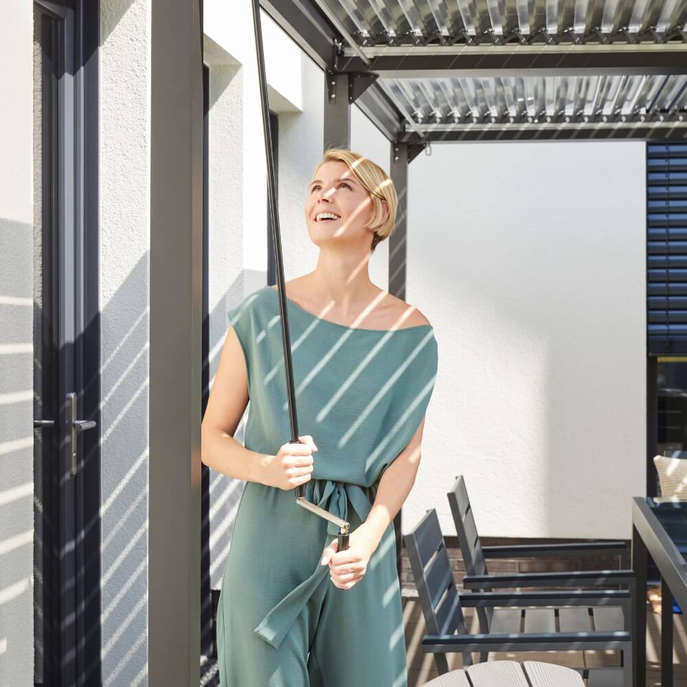 Lamellenpavillon Luvo 400x303 Terrassenüberdachung Garten Pavillon Überdachung