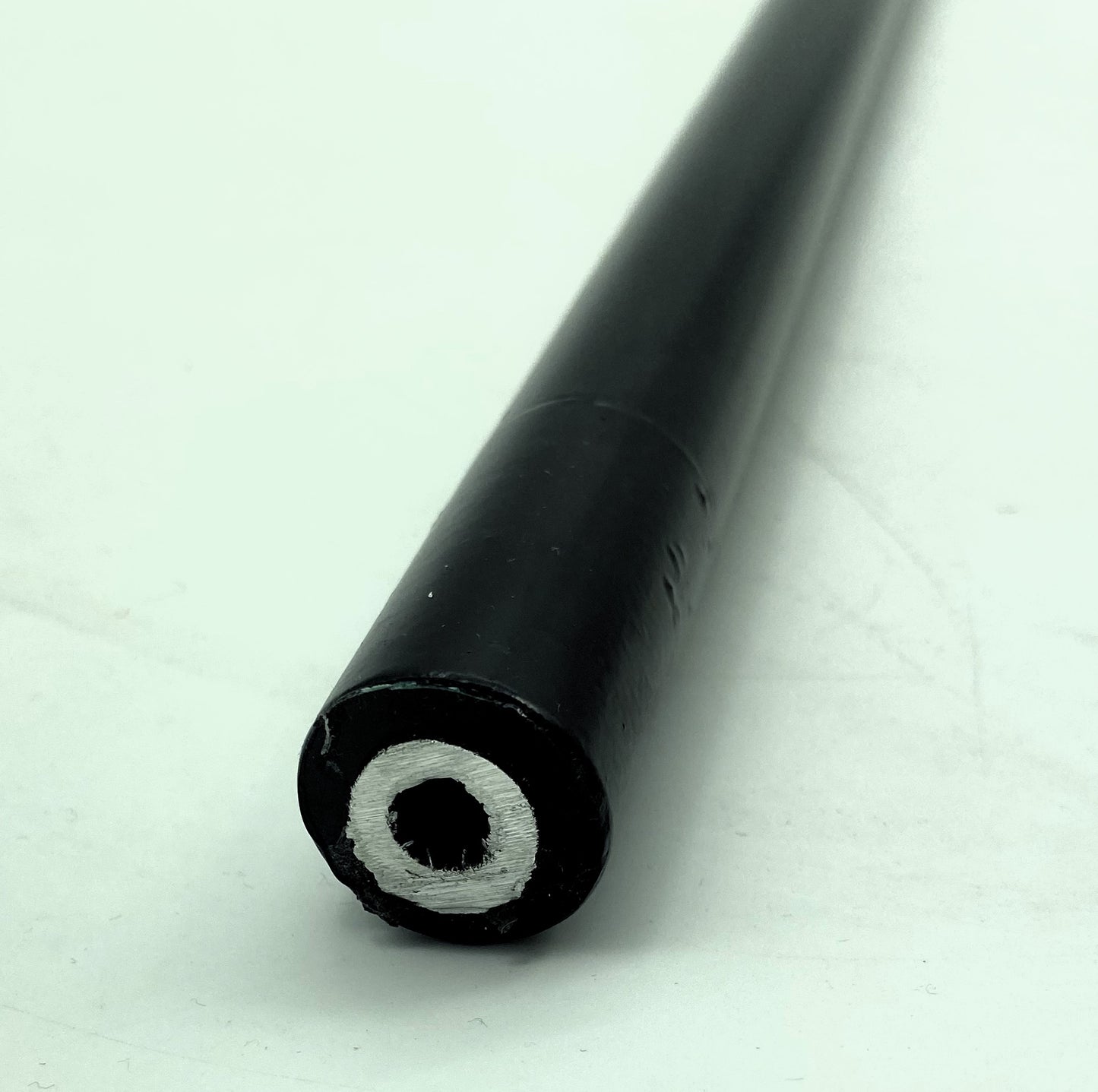 Lang verstärkte Sattelstütze 550-700mm schwarz bis180kg Ø 25