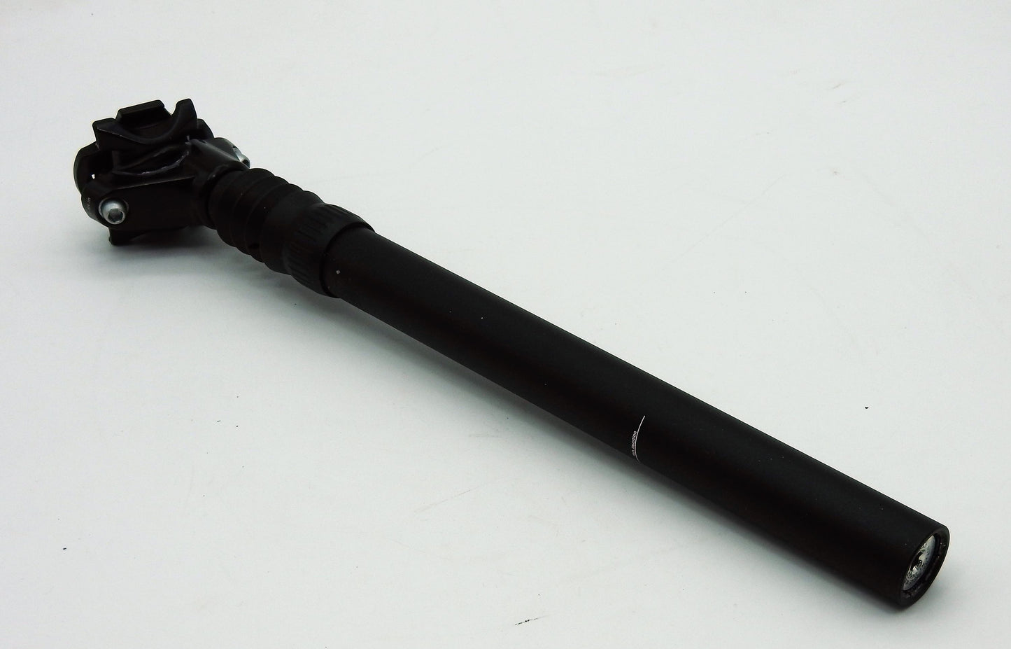 Federsattelstütze 100 Kg M-Wave SP-3.0 Sattelstütze gefedert Alu Ø 27,2 - 31,8 mm