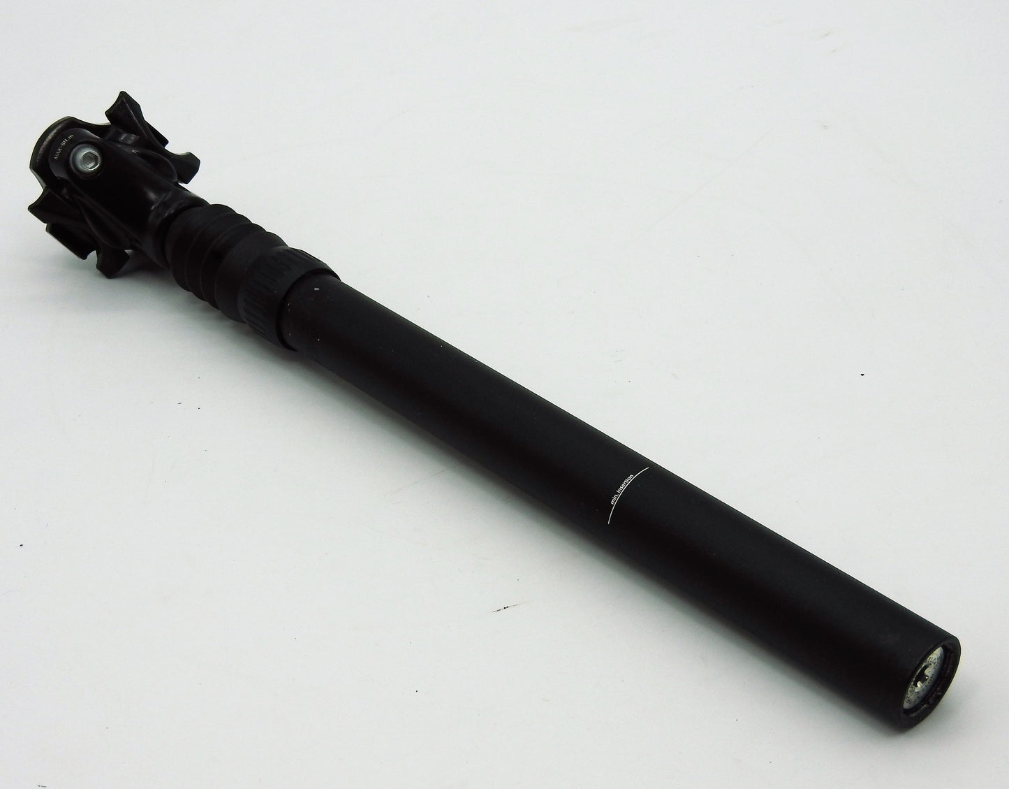 Federsattelstütze 100 Kg M-Wave SP-3.0 Sattelstütze gefedert Alu Ø 27,2 - 31,8 mm