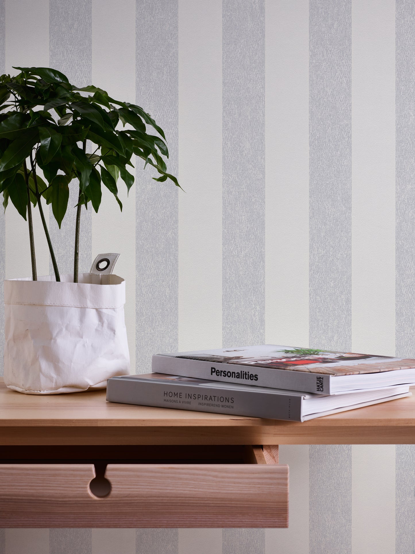 A.S. Création Tapete Attractive 2 390291 Grau Streifen Wandtapete Vliestapeten