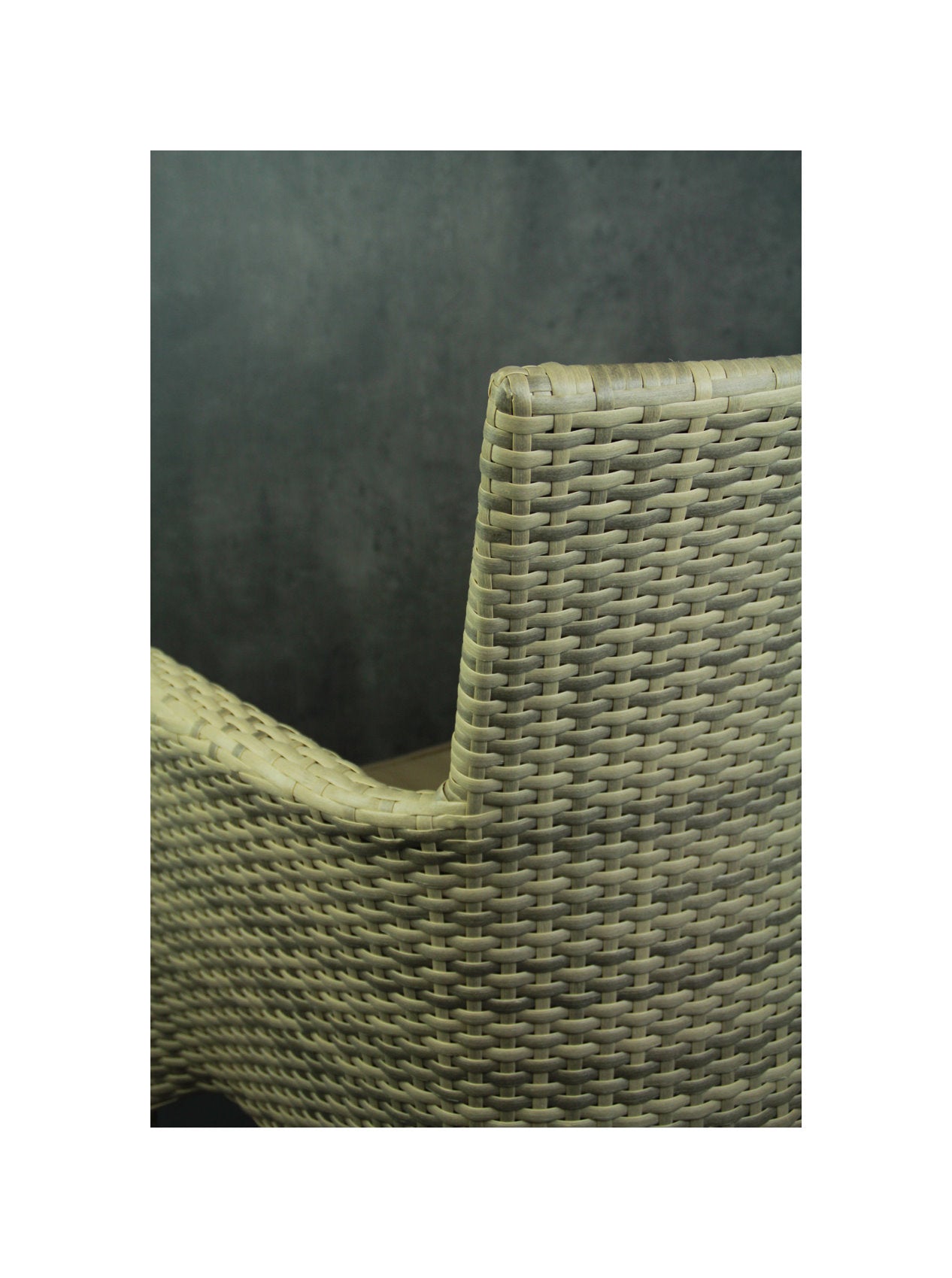 4x KONWAY® MILANO Stapelsessel Elfenbein + Kissen Polyrattan Garten Sessel Set