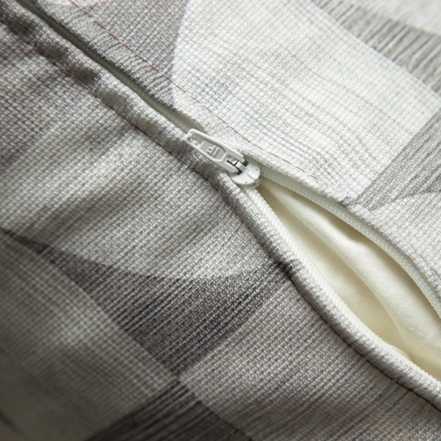 Homing Kissenhülle Copenhagen 45x45 taupe Kissen Bezug Wohnzimmer Geometrisch