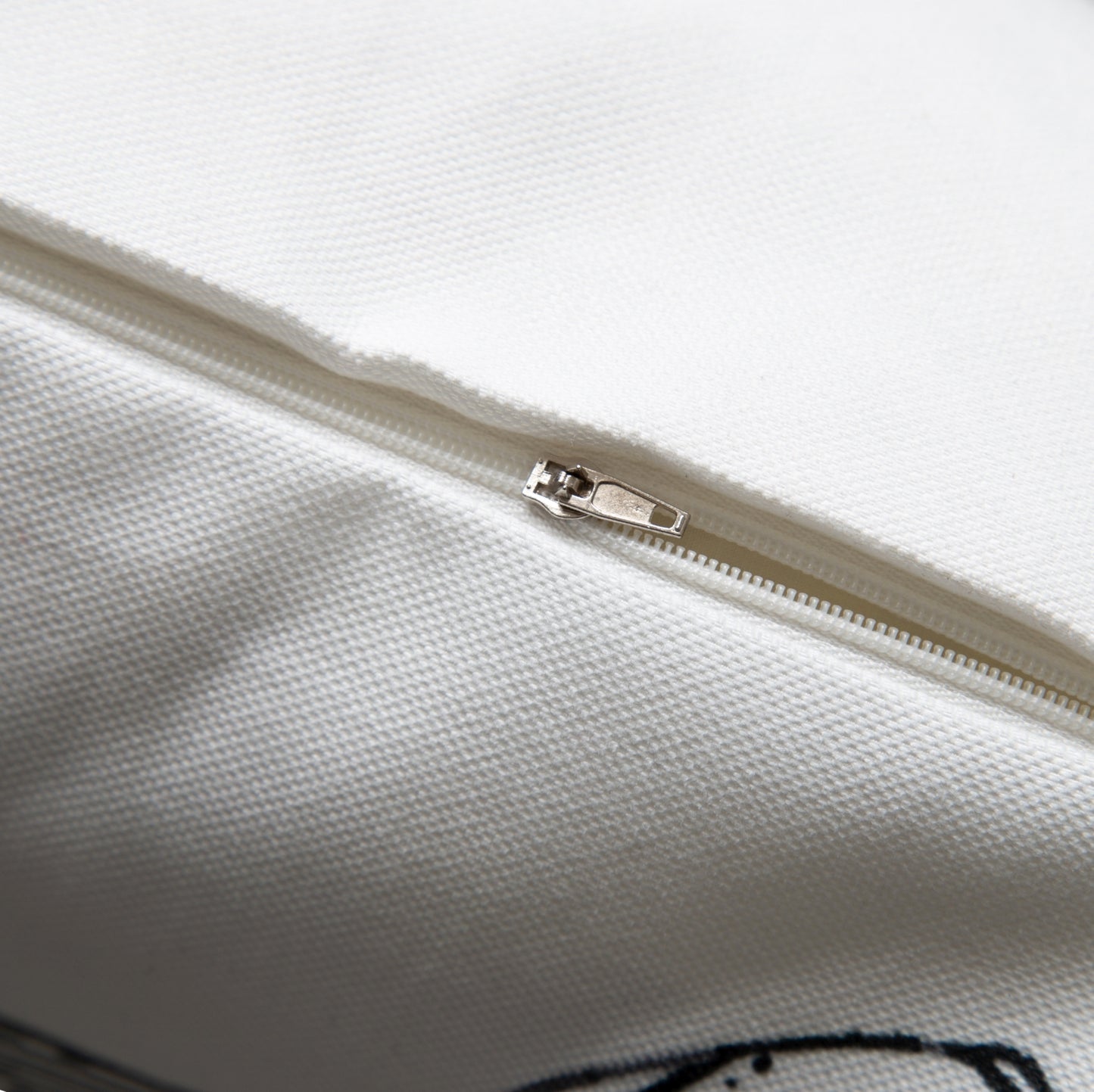 Homing Kissenhülle Koi 45x45 weiss-schwarz Kissen Bezug Wohnzimmer Tiermotive