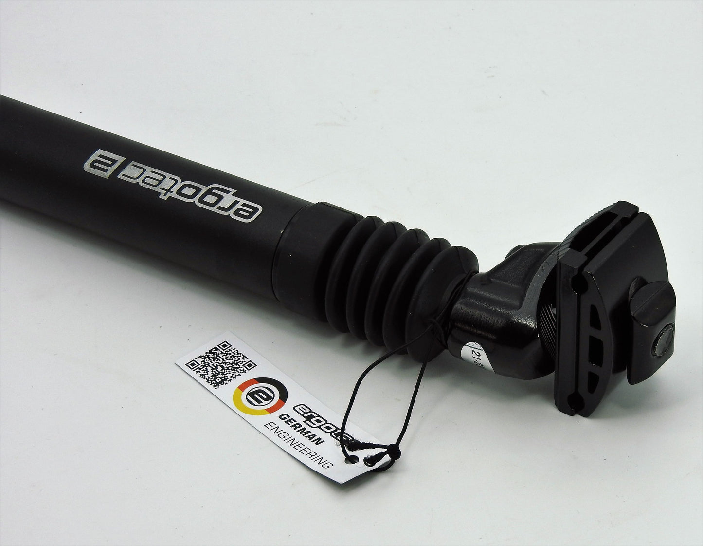 Federsattelstütze 80kg ERGOTEC SP-3.0 Sattelstütze gefedert Alu Ø 30,9