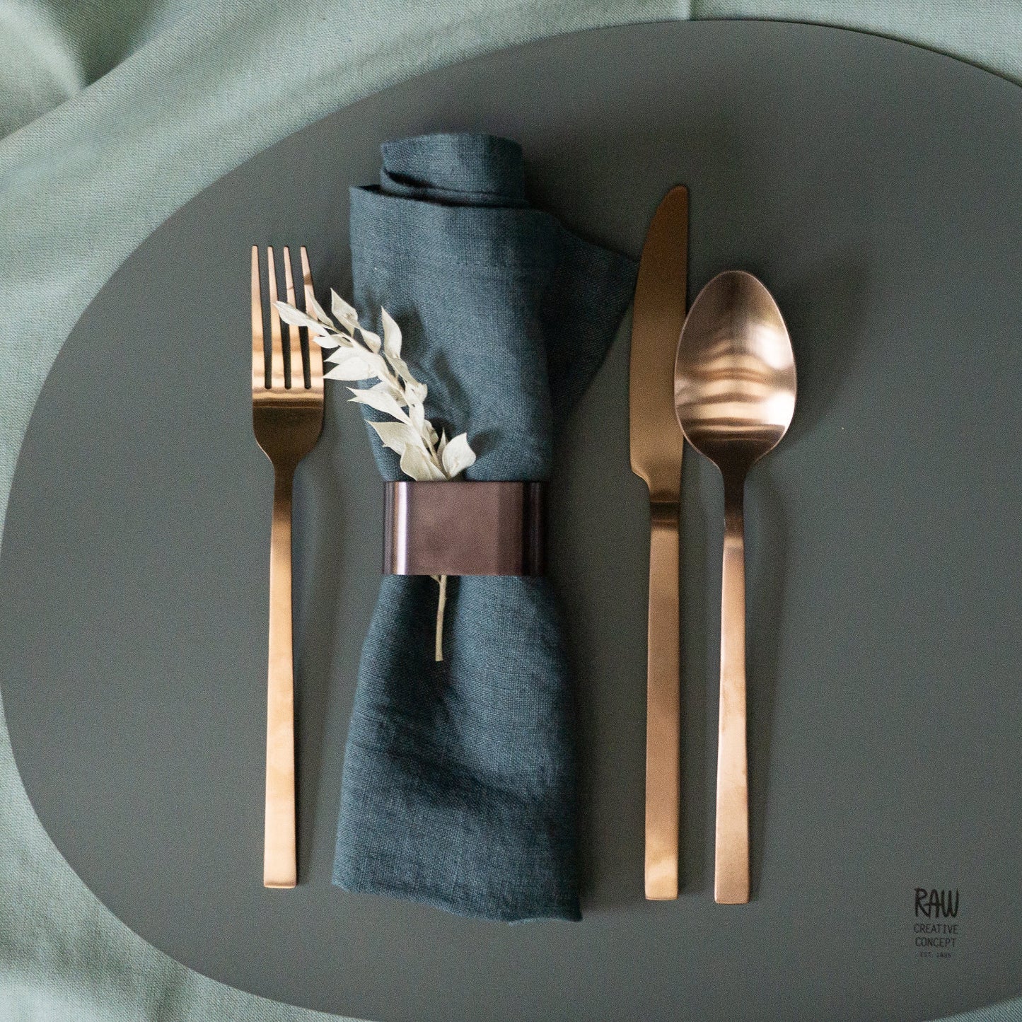 Besteck-Set Bronze 16tlg. 4 Personen Gabeln Esslöffel Messer Besteckset Besteck