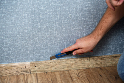 Cuttermesser Abbrechmesser mit 18 mm Klingen Teppich Messer Paketmesser