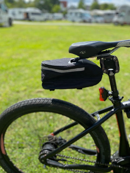 M-Wave Sattel Und Gepäckträgertasche mit CLIP-ON Halter Rücklichthalter