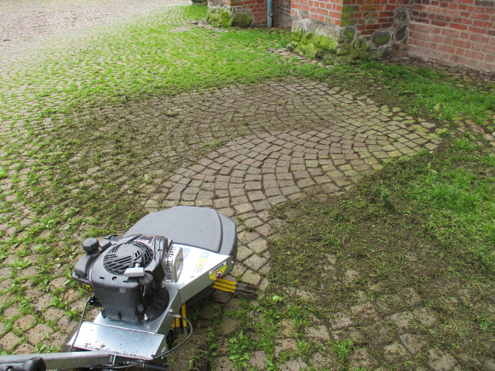 KWERN Wildkrautbürste GREENBUSTER Pro 66 B+S 500E Reinigung Moos Unkraut Entferner